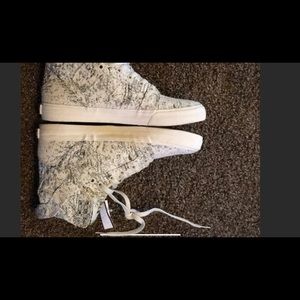 Supra Women’s Skytop Woven Surf MX Sneakers